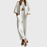 Isabela – Mono elegante y versátil