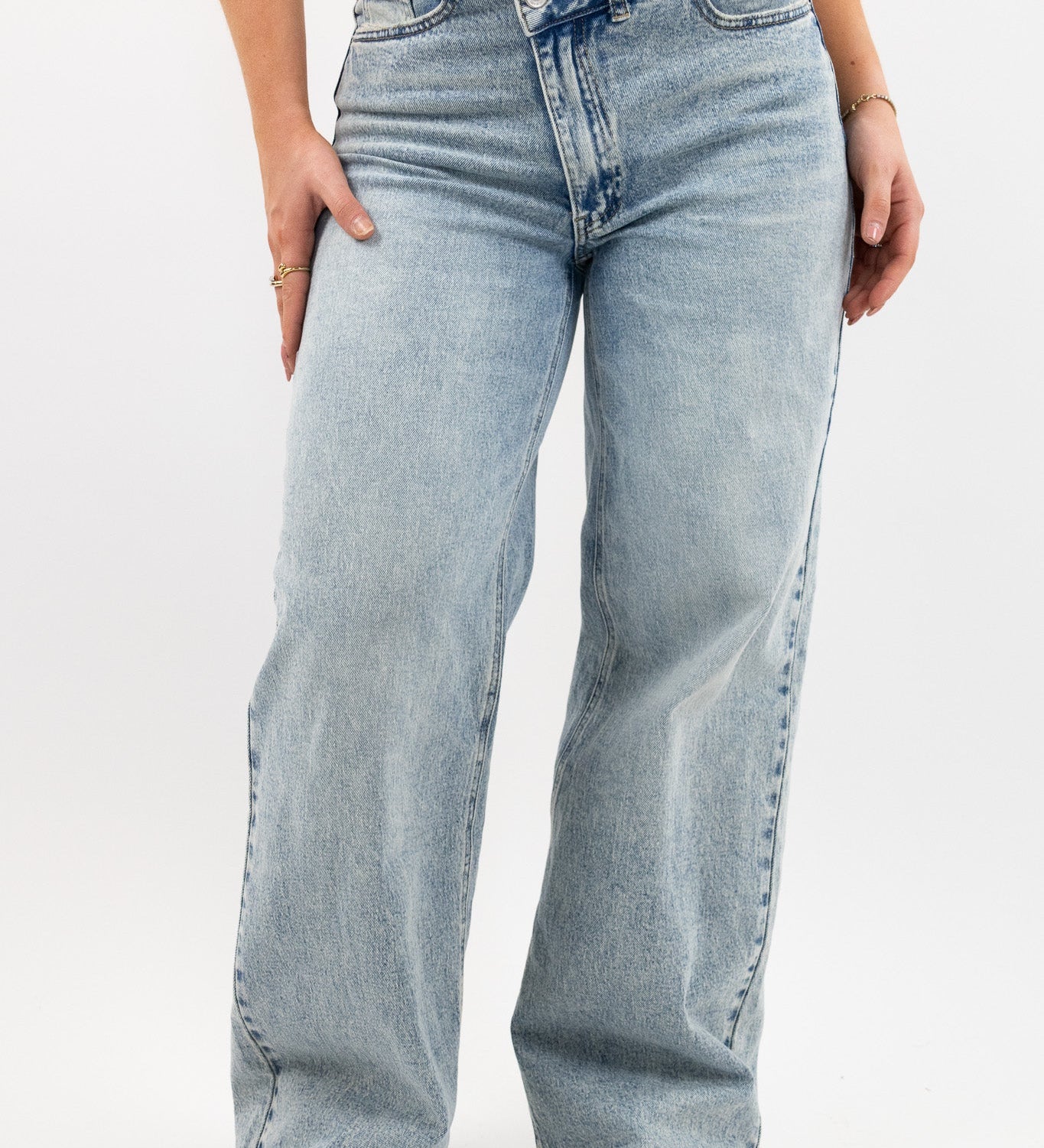 Luna – Jeans wide leg clásicos