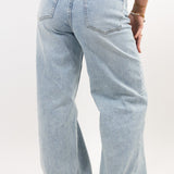 Aurora – Jeans wide leg con cordones frontales