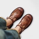 Amaya - Zapatos clásicos de piel con tira en T
